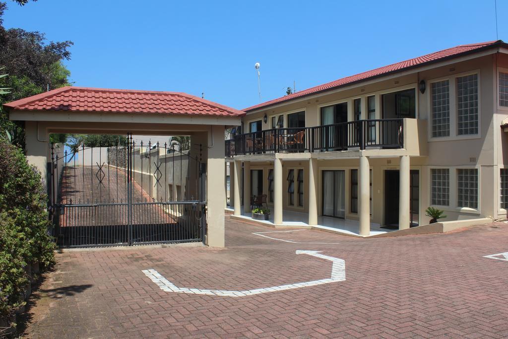 Fairways Hotel Ballito Exterior foto