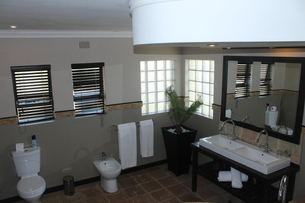 Fairways Hotel Ballito Exterior foto